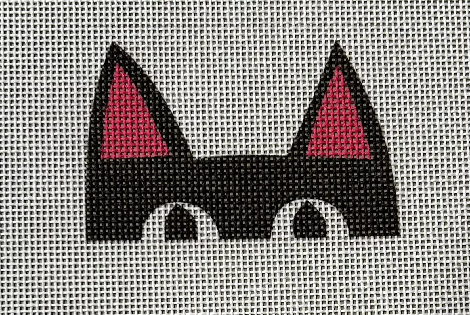 RN303 CAT'S EYES LUGGAGE TAG