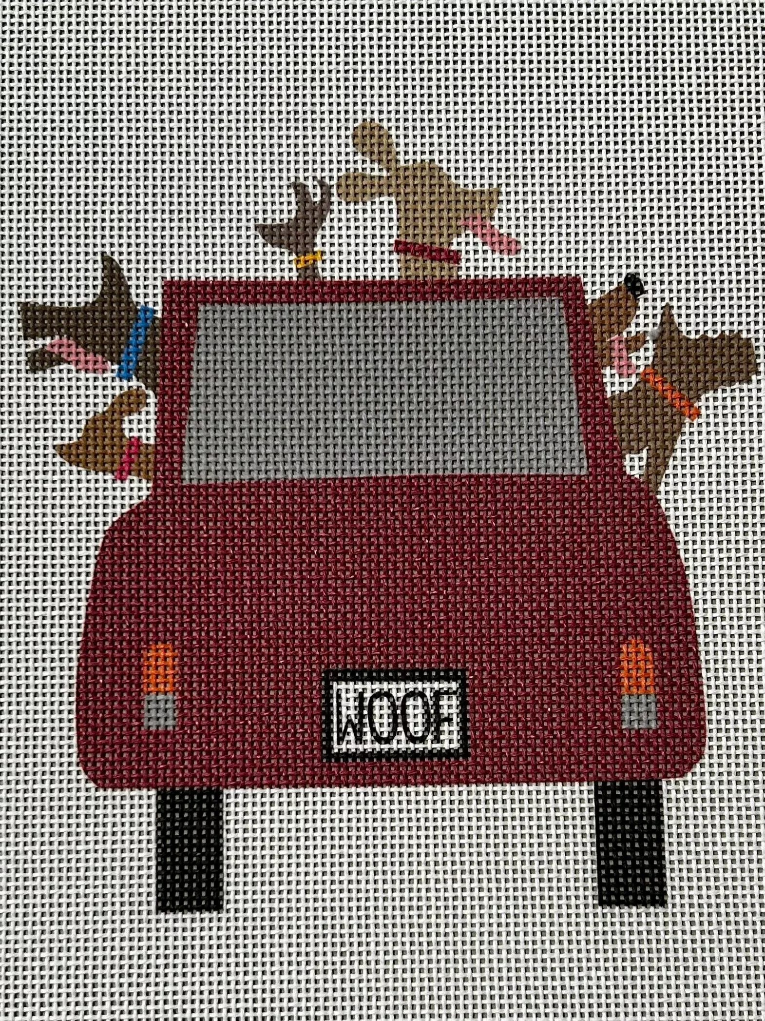 RN311 Red Car/Dogs 6x7 18M